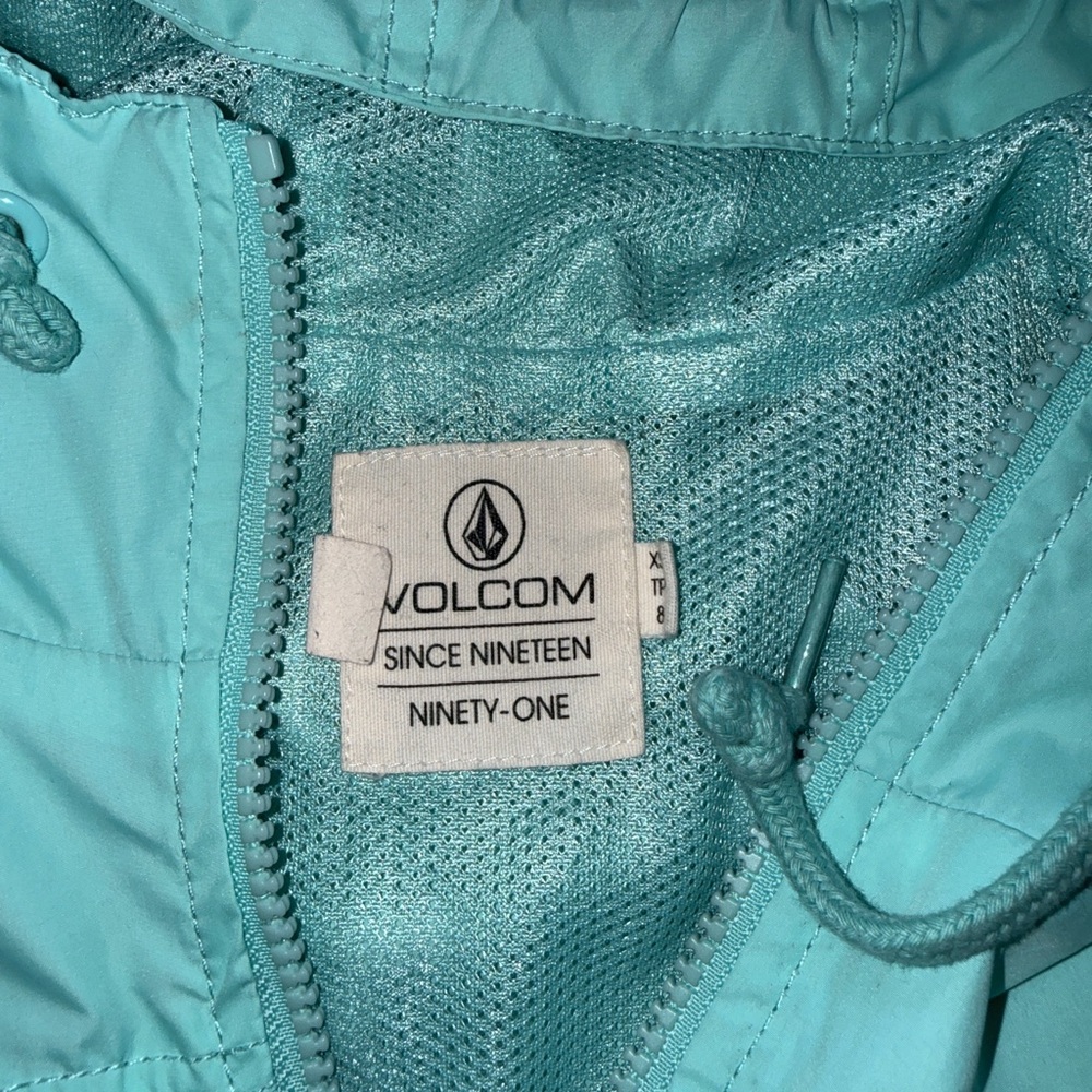 Volcom Windbreaker - Picture 3 of 6